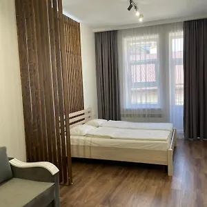 фурманська, 3 Апартаменты